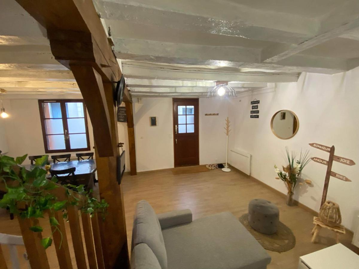 Chez Samantha Au Coeur D'Azay Villa Екстериор снимка