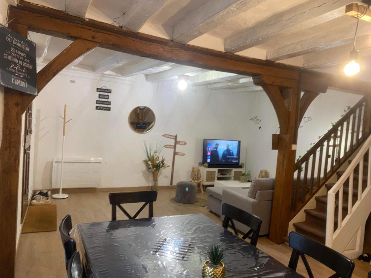 Chez Samantha Au Coeur D'Azay Villa Екстериор снимка
